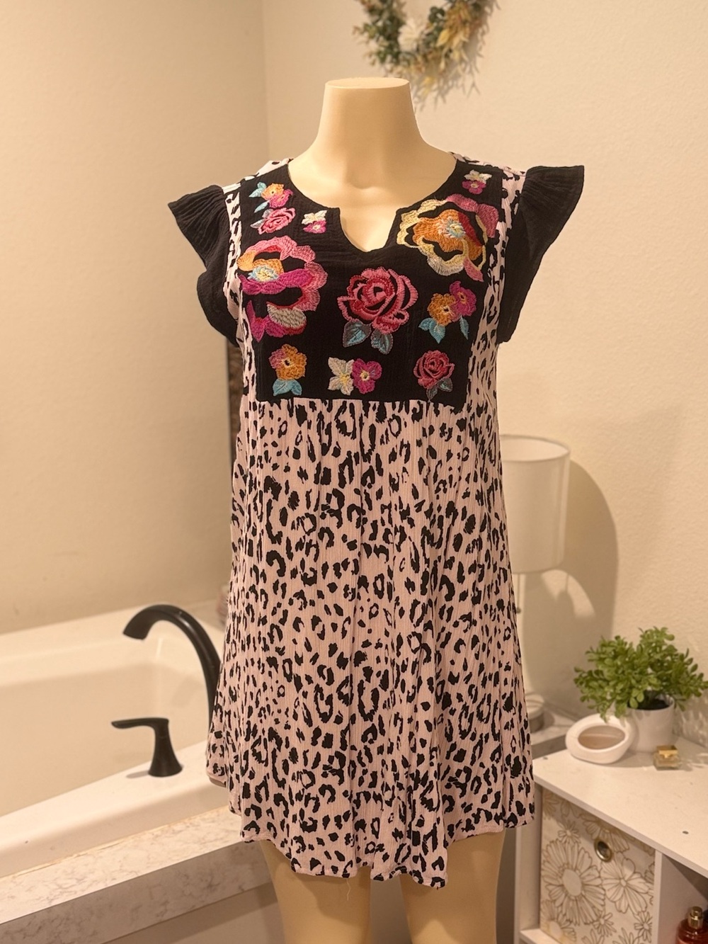 Savanna Jane Embroidered Leopard Print Dress – Size Small